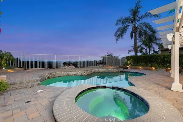 21495 Silvertree LN, Rancho Santa Margarita, CA 92679