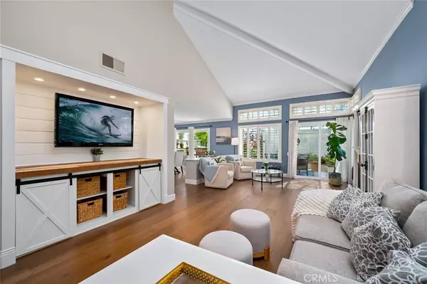 7 Calle Katrina, Rancho Santa Margarita, CA 92688