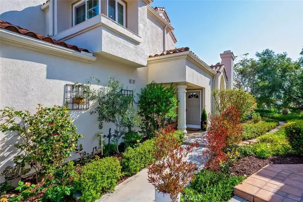 7 Calle Katrina, Rancho Santa Margarita, CA 92688