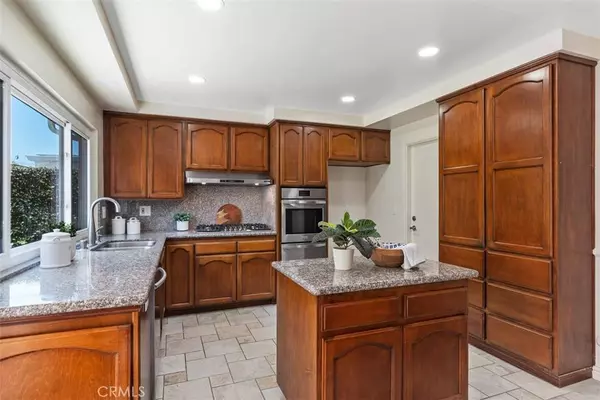 3125 Yukon AVE, Costa Mesa, CA 92626