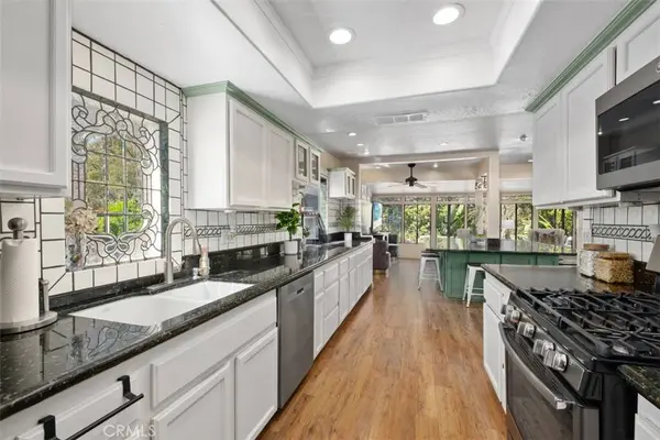 1945 Sundance, Costa Mesa, CA 92627