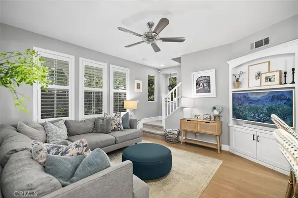 54 Livingston Pl, Ladera Ranch, CA 92694