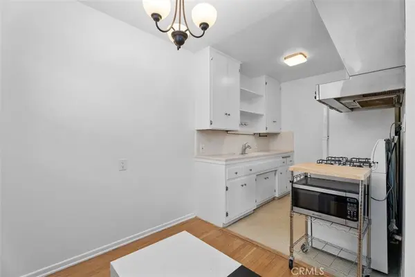 1015 E. Ocean Blvd. #4, Long Beach, CA 90802