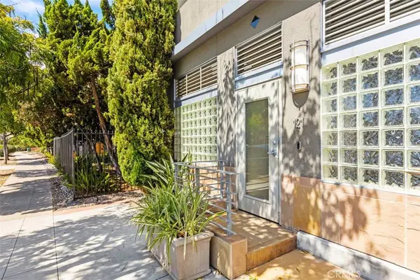 3740 Park Blvd #121, San Diego, CA 92103