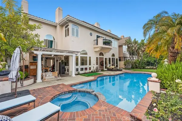 6 Sawmill, Rancho Santa Margarita, CA 92679