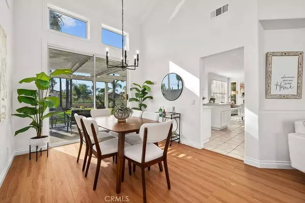 7 pandale, Lake Forest, CA 92610