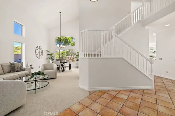 36 Via Perico, Rancho Santa Margarita, CA 92688