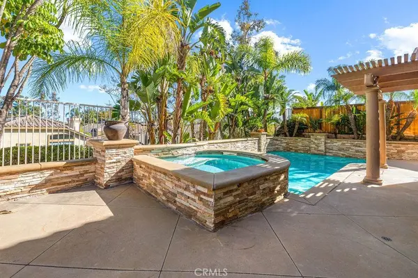 36 Via Perico, Rancho Santa Margarita, CA 92688