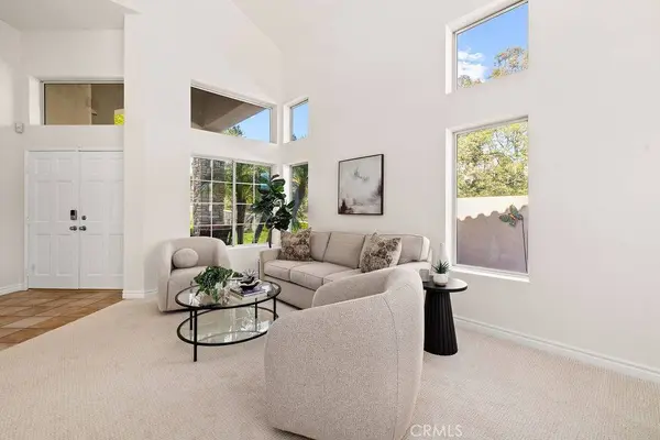 36 Via Perico, Rancho Santa Margarita, CA 92688