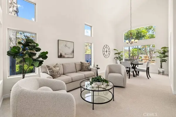 36 Via Perico, Rancho Santa Margarita, CA 92688