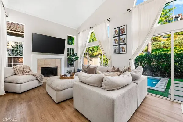 9 El Tambor, Rancho Santa Margarita, CA 92688
