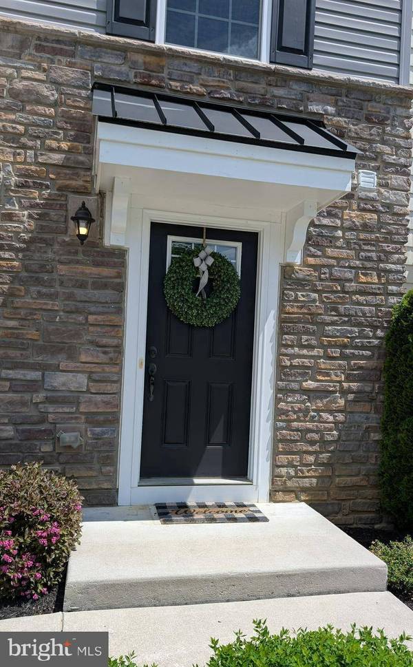 158 MULBERRY DR, Malvern, PA 19355