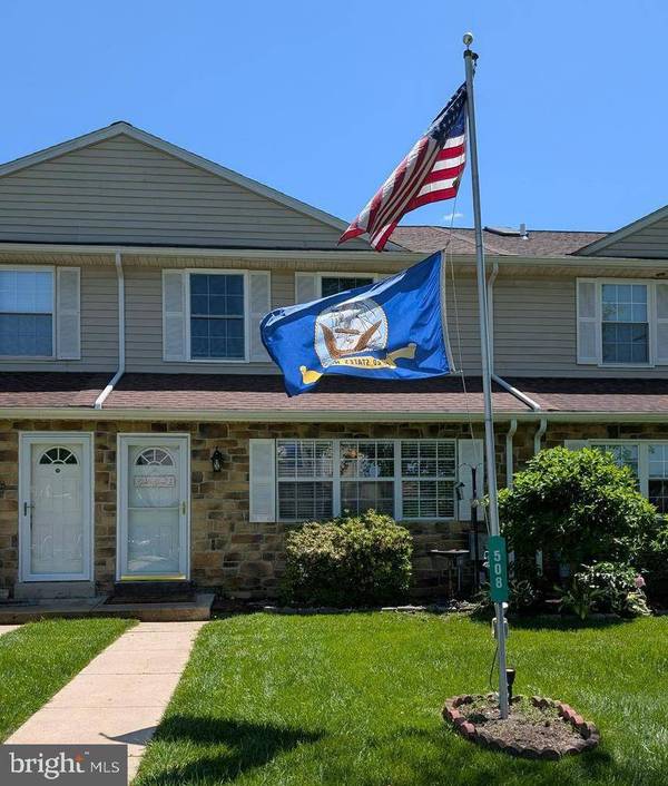508 LANCASTER CT #493, Downingtown, PA 19335