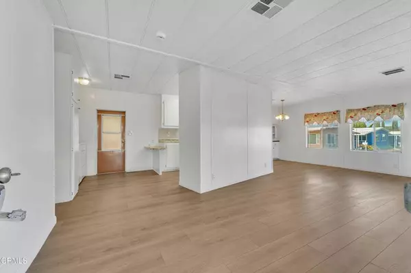 24 Robertson WAY #24, Newbury Park, CA 91320