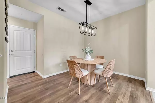 423 Green River ST, Oxnard, CA 93036