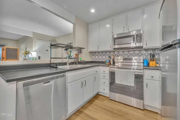 1300 Saratoga AVE #604, Ventura, CA 93003