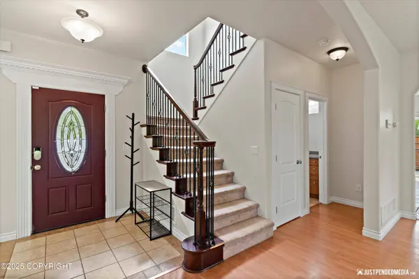 1675 E Pintail DR, Wasilla, AK 99645