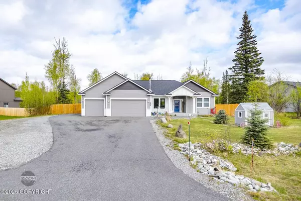 2611 W Angela DR, Wasilla, AK 99654