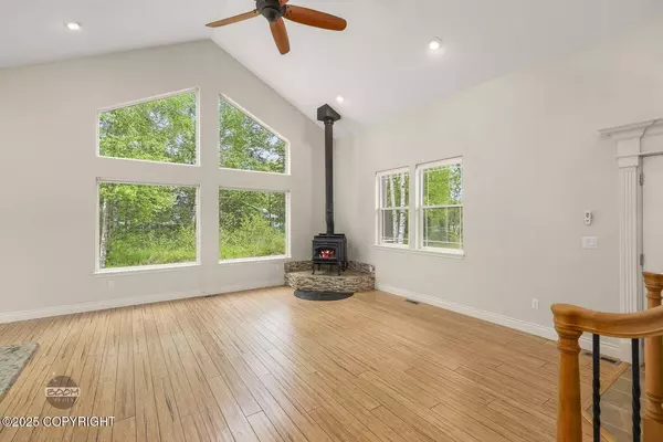 5661 N Tahoe DR, Wasilla, AK 99654