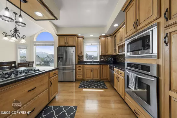 1968 S Paddock DR, Wasilla, AK 99654