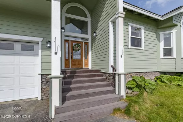 1968 S Paddock DR, Wasilla, AK 99654