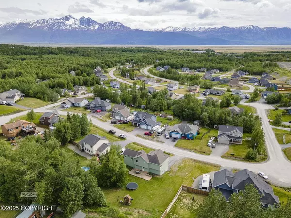 1968 S Paddock DR, Wasilla, AK 99654