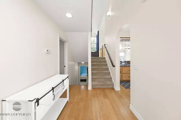 1968 S Paddock DR, Wasilla, AK 99654