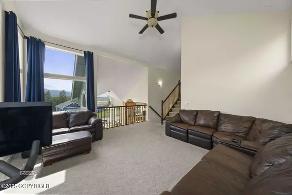 1968 S Paddock DR, Wasilla, AK 99654