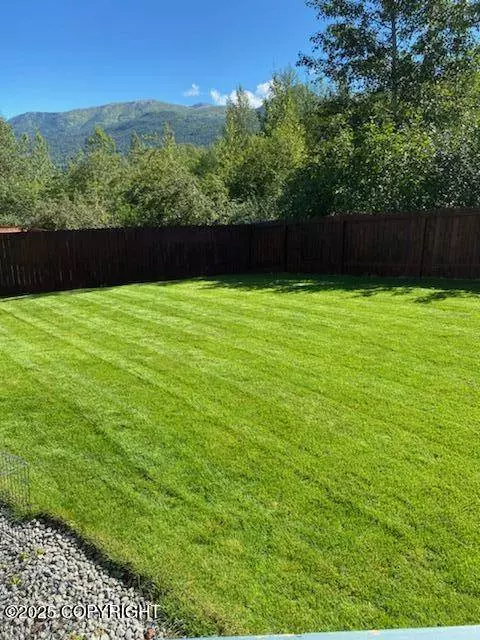 16422 Ondola CIR, Eagle River, AK 99577