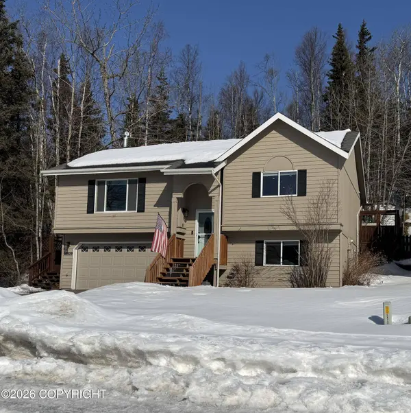 18809 Danny DR, Eagle River, AK 99577