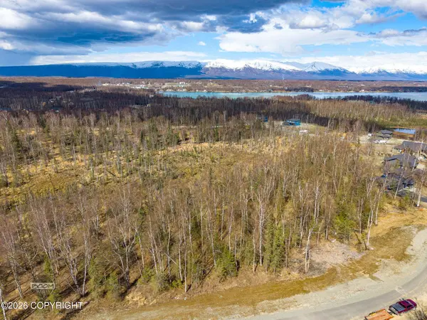 1771 S Corwin LN, Wasilla, AK 99654