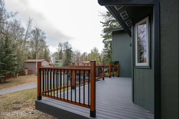 9605 St George CIR, Eagle River, AK 99577
