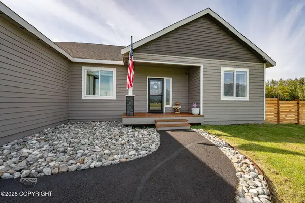 5224 S Sisters ST, Palmer, AK 99645