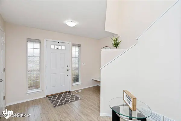 850 N Back Eddy CIR, Palmer, AK 99645