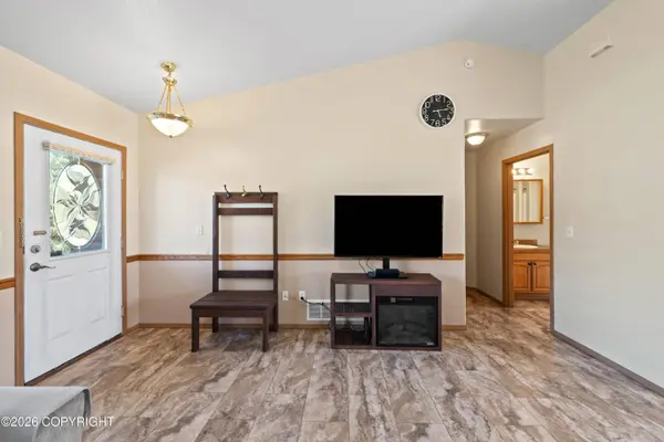 1210 S Rebecca DR, Palmer, AK 99645