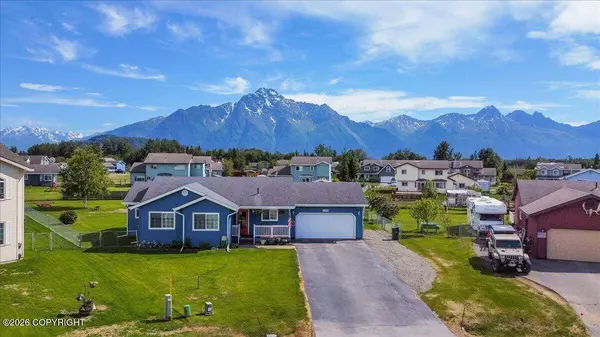 13706 E Grassland CIR, Palmer, AK 99645