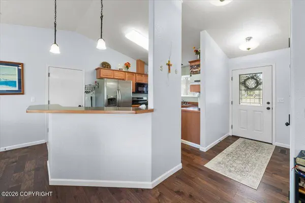 13706 E Grassland CIR, Palmer, AK 99645