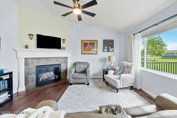 13706 E Grassland CIR, Palmer, AK 99645