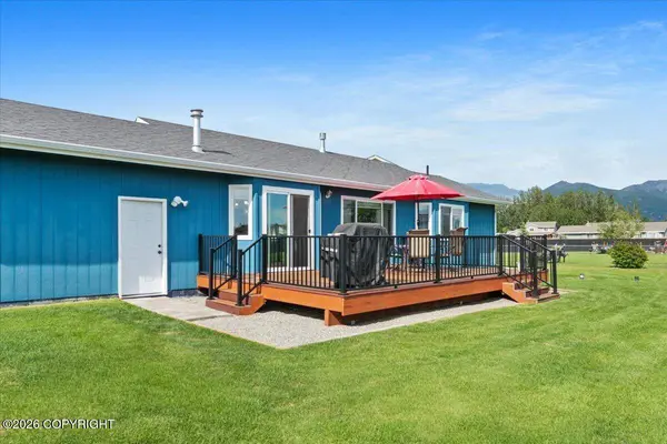 13706 E Grassland CIR, Palmer, AK 99645