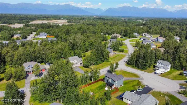 678 N Sandbar CIR, Palmer, AK 99645