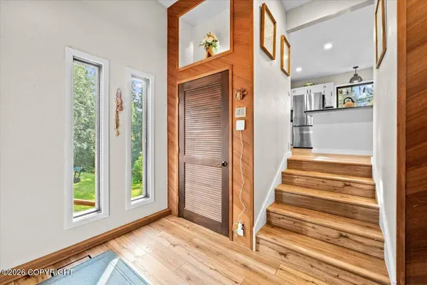 4700 Rabbit Creek RD, Anchorage, AK 99516
