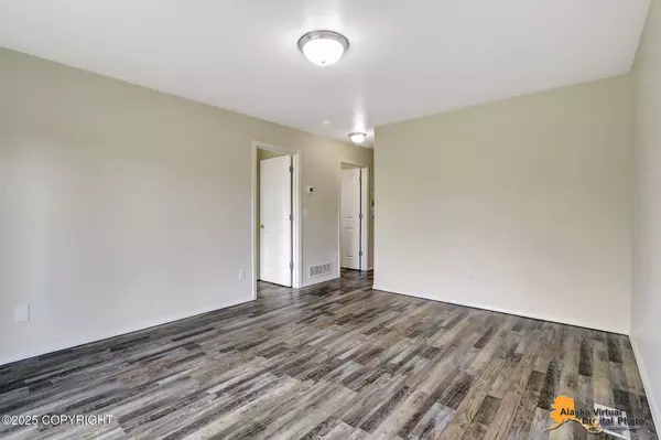 8131 Williwa AVE, Anchorage, AK 99504