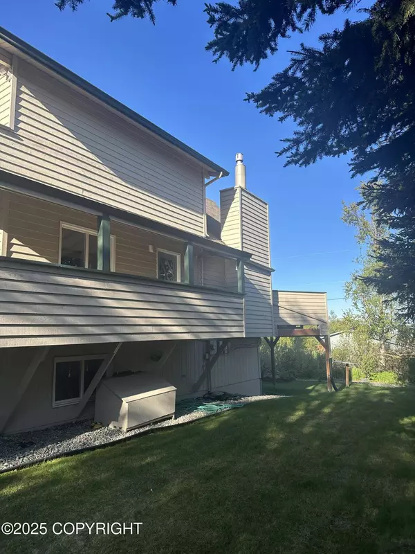 13120 Saunders RD, Anchorage, AK 99516