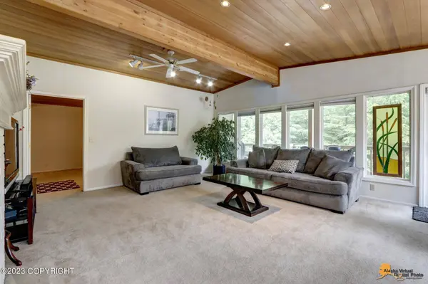 401 Portage Glacier LOOP, Girdwood, AK 99587