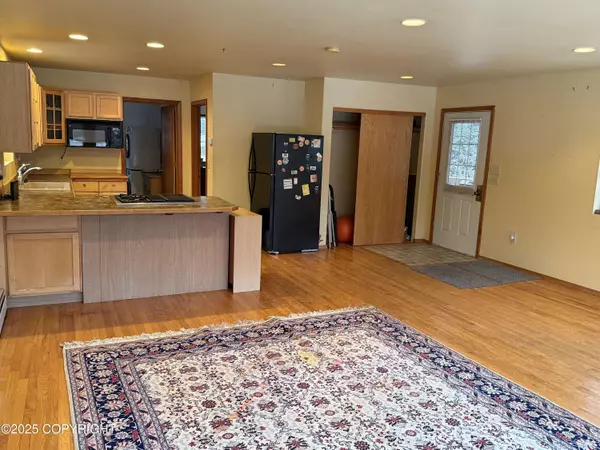 365 Cortina RD, Girdwood, AK 99587