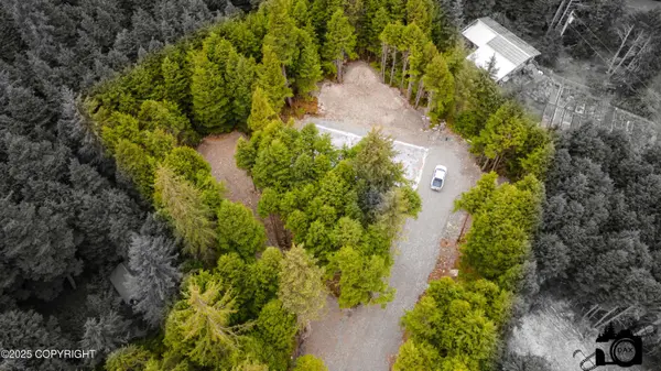 168 Meskenik WAY, Girdwood, AK 99587