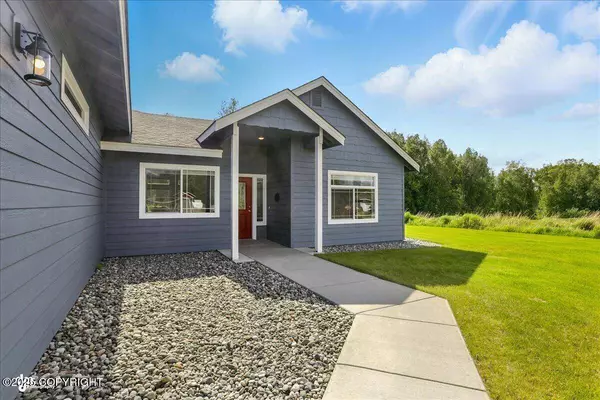 7770 E Sandstone DR, Wasilla, AK 99654