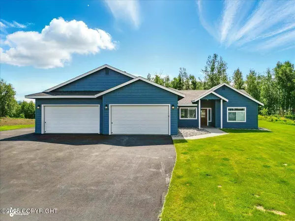 7770 E Sandstone DR, Wasilla, AK 99654