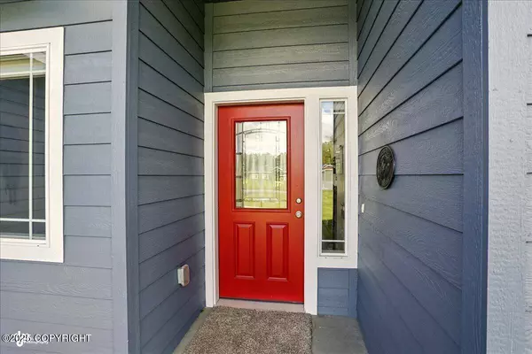 7770 E Sandstone DR, Wasilla, AK 99654