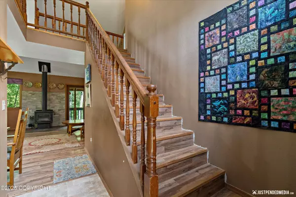 7409 S Timberview DR, Wasilla, AK 99623